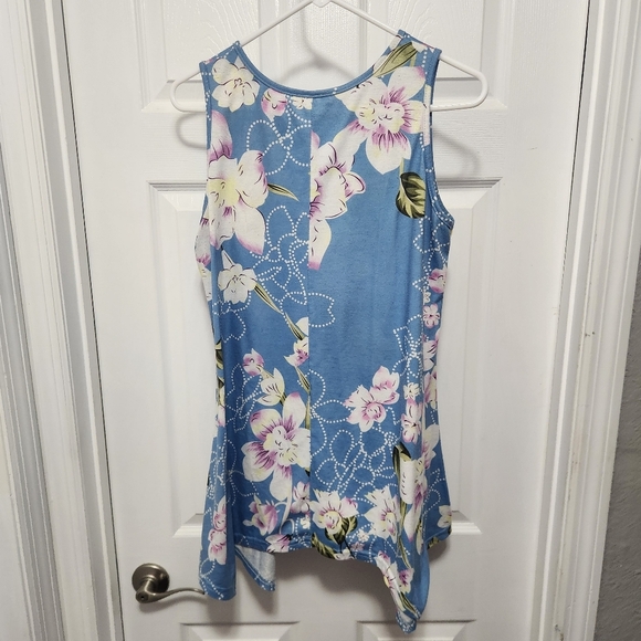 Floral Blue Sleeveless Dress - Picture 2 of 4